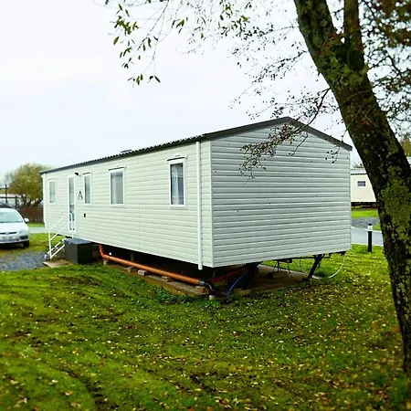 Tatil parkı Plot 188d Lakeside Cabin, Wyldecrest, Millom